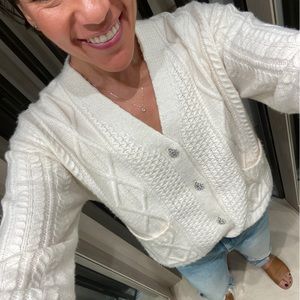 Rails Cream Chunky knit Bixby cable kit cardigan. Size XS. Oversized fit. EUC.